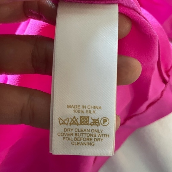 New - Kate Spade 💯% silk fuchsia Bronson boat neck blouse - Picture 7 of 7